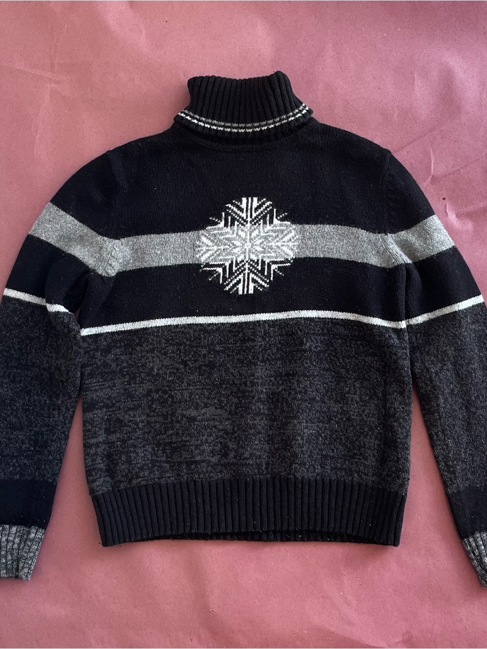 Valerie Stevens Black and Gray Snowflake Turtleneck Sweater